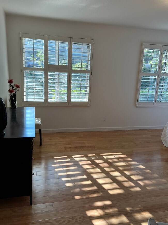 Building Photo - 2740 Ptarmigan Dr