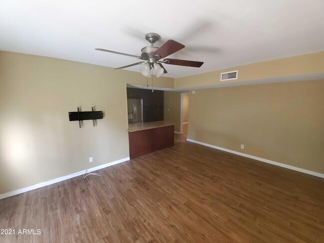 Building Photo - 5332 N 82nd St