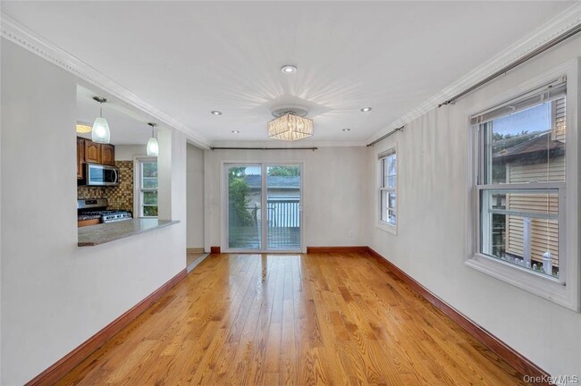 Building Photo - 109-21 215th St