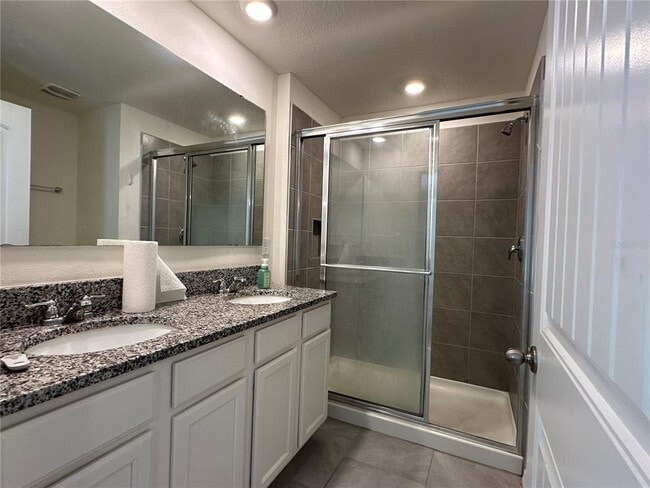 Building Photo - 13170 Bounty Ave