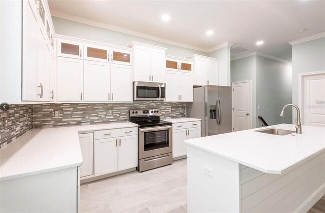 Building Photo - 1918 N Betty Ln