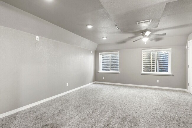 Building Photo - Gorgeous home with a finished basement, 3-...