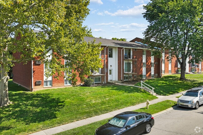 Building Photo - Prime Estates at Miamisburg