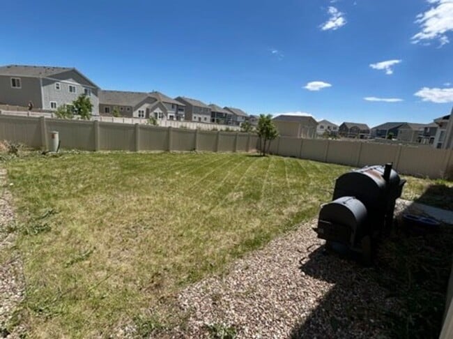 Building Photo - Gorgeous 3 Bedroom Home in Mountain Vista ...