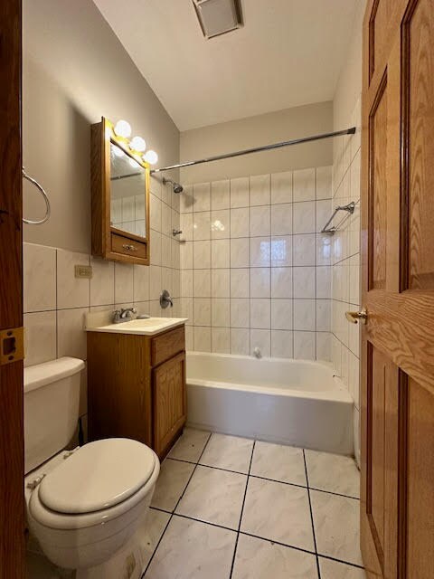 Building Photo - 1758 W 35th St