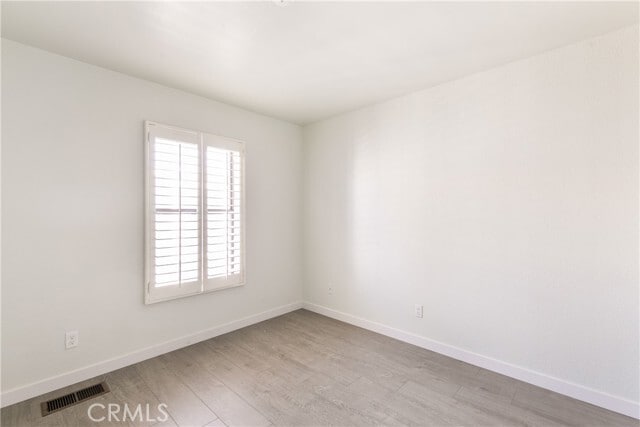 Building Photo - 965 E Del Mar Blvd