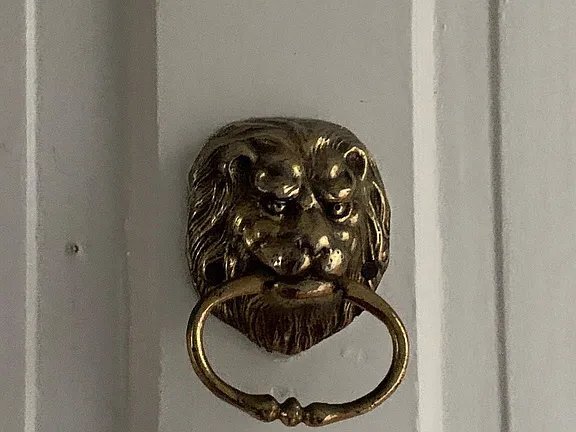 Building Photo - 242 Harvey St