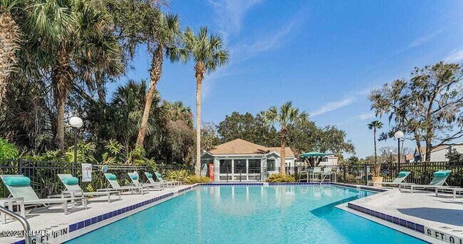 Building Photo - 2768 Jimmy Buffett Mem Hwy