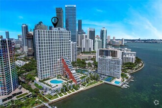 Building Photo - 1541 Brickell Ave