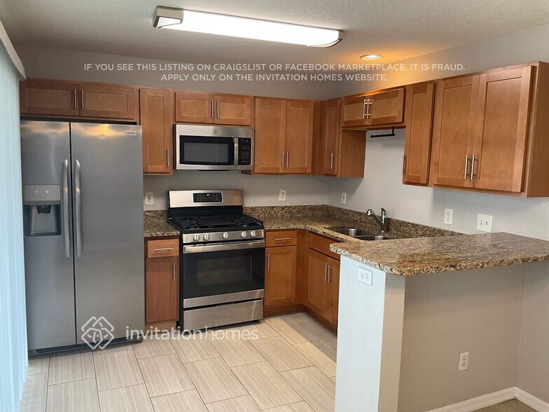 Building Photo - 324 Summer Sails Dr