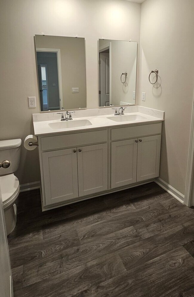 Building Photo - Modern Living in Sandpiper Place – Myrtle ...