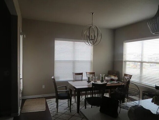 Building Photo - Large 5-Bed, 4-Bath Home in Kechter Farm Neighborhood - New Photos Coming Soon!