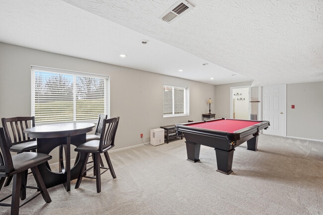 Building Photo - 1815 Mountainview Ct