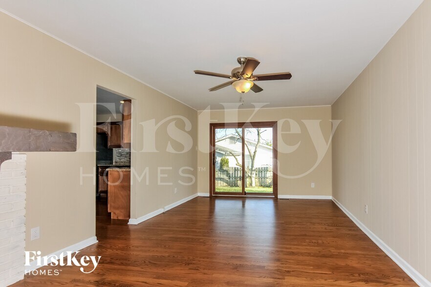 Building Photo - 1070 Eaglepass Ct