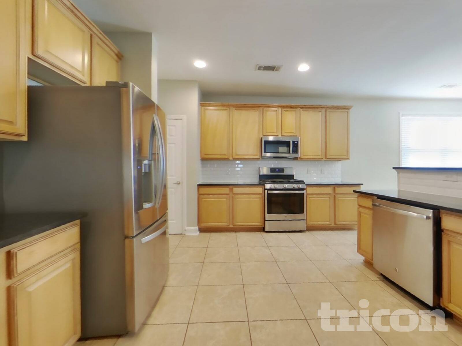 Building Photo - 241 Branch Valley Dr