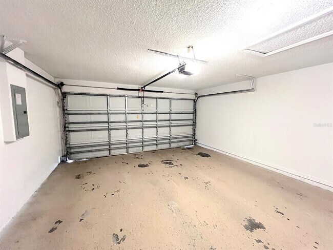 Building Photo - 48 Pennsylvania Ln