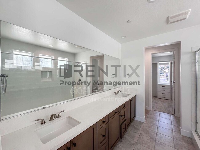 Building Photo - 19206 Blackthorn Dr