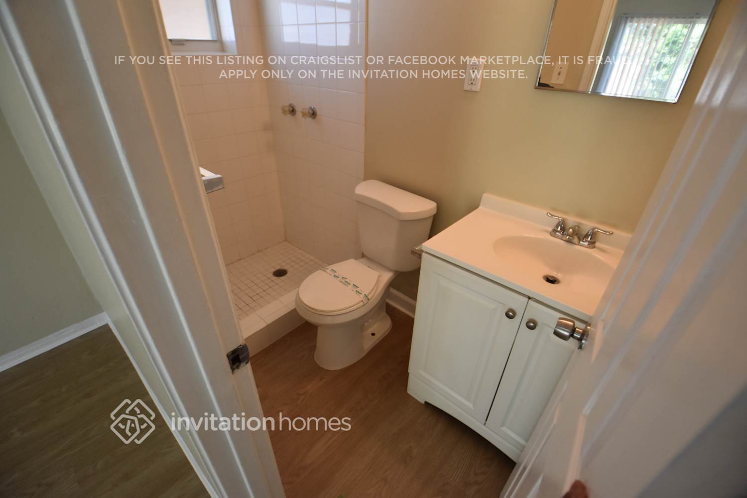 Building Photo - 3317 SW 15th Ct