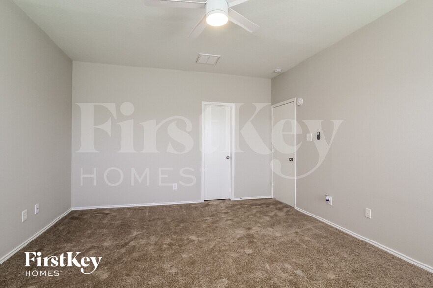 Building Photo - 8110 Berkely Ct