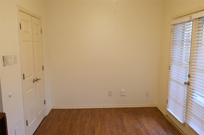 Building Photo - 2001 Bering Dr