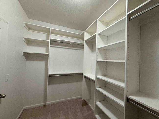 Building Photo - Great 3 Bedroom In Elk Grove