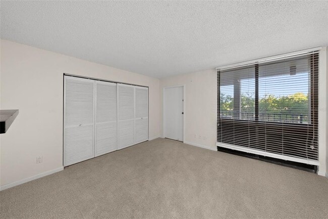 Building Photo - 3301 Bayshore Blvd