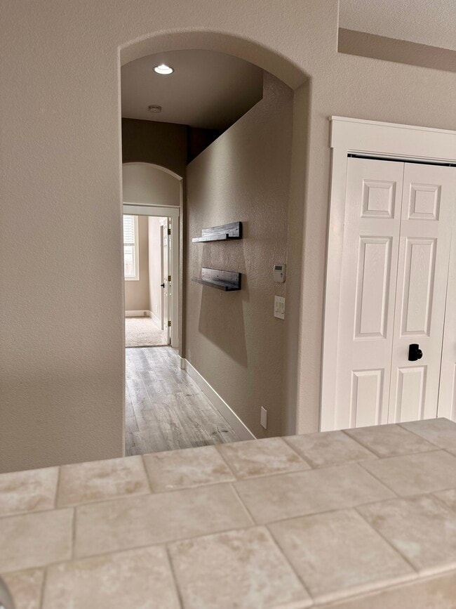 Building Photo - 7467 Earlsmoore Dr