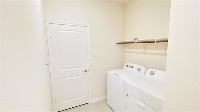Building Photo - 3916 Lynx Ct