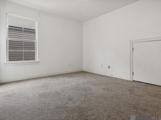 Building Photo - 40524 Sage Field Ct