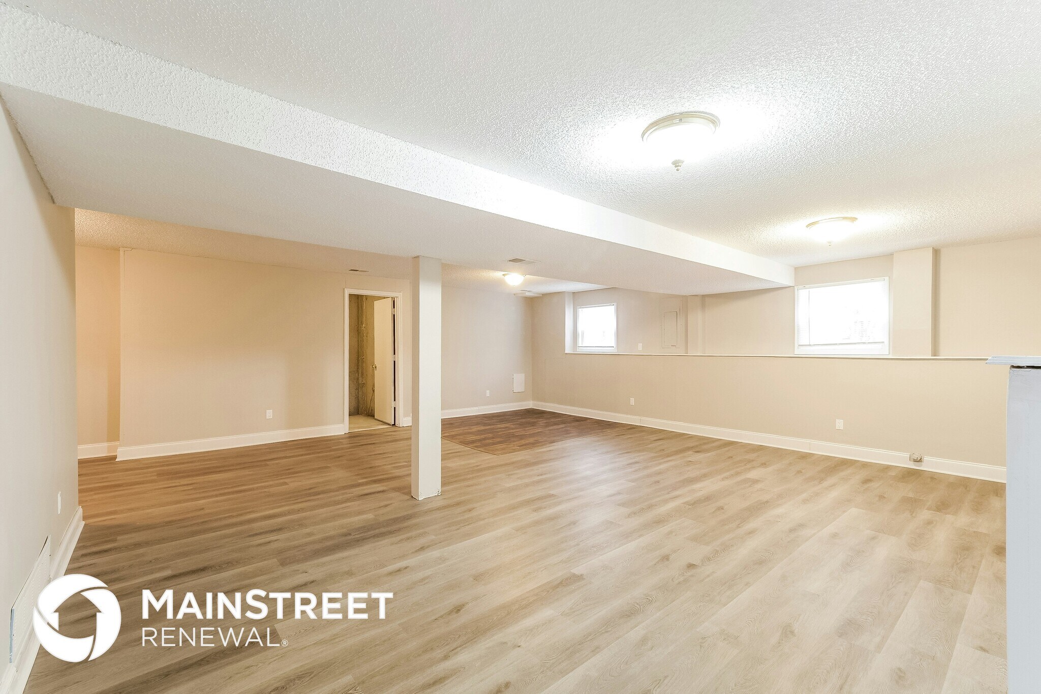 Building Photo - 15347 Newton Dr