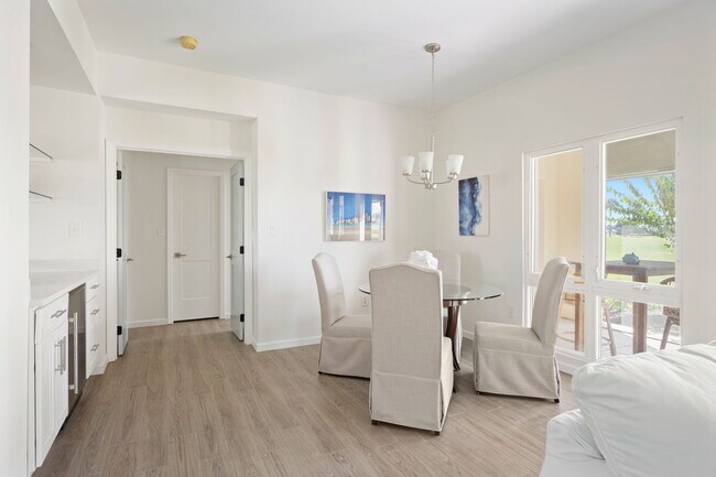 Building Photo - 5045 Harmony Cir