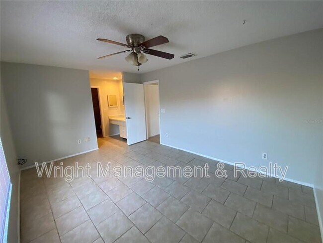 Building Photo - 9520 Drakemill Ct