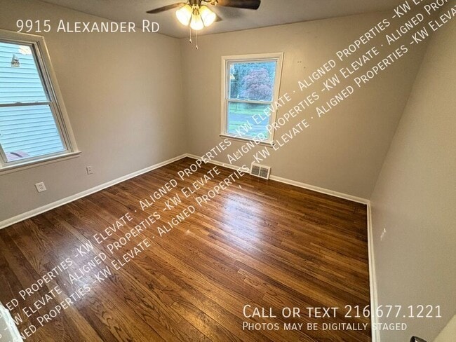 Building Photo - 9915 Alexander Rd