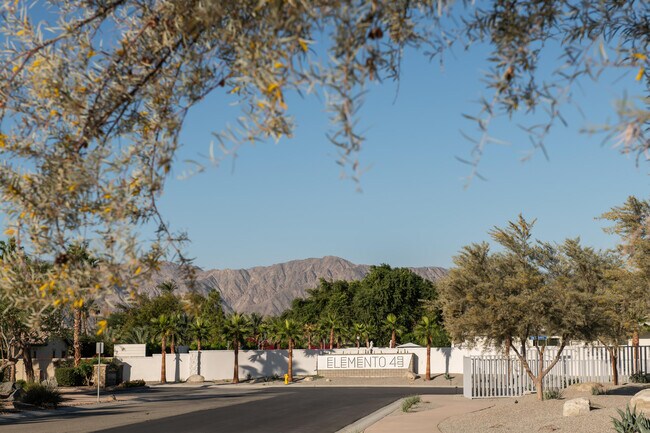 Building Photo - 80883 Elemento Ln