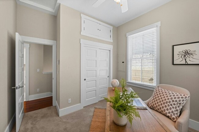 Building Photo - 449 J St