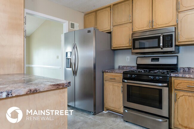 Building Photo - 205 Briarpatch Ct