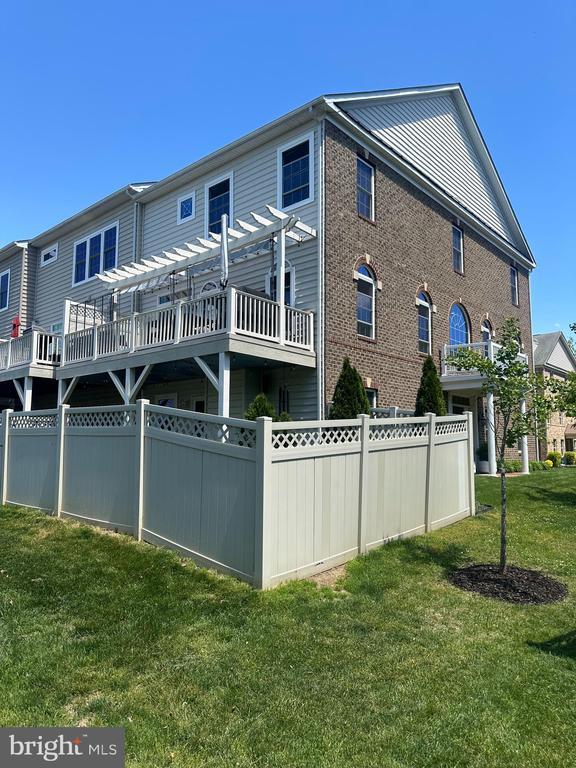Building Photo - 15701 Tibberton Terrace