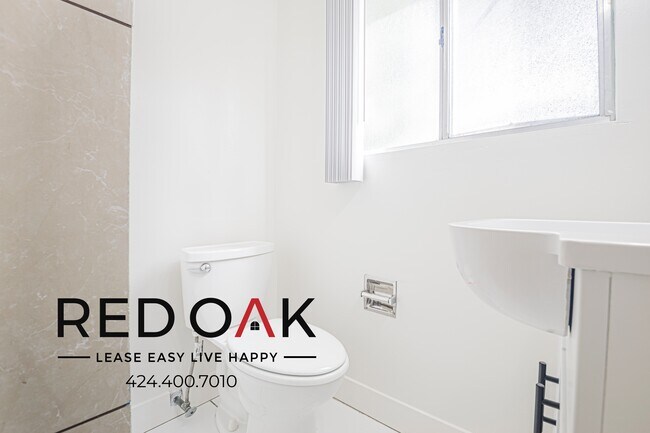 Building Photo - 3370 W 83rd St