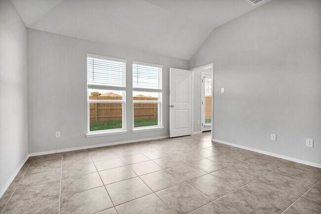 Building Photo - 229 Trailside Ln