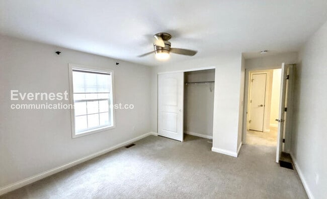 Building Photo - 616 Eastmoor Blvd