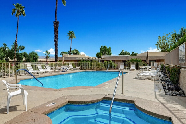 Building Photo - 73895 Saquaro Ct