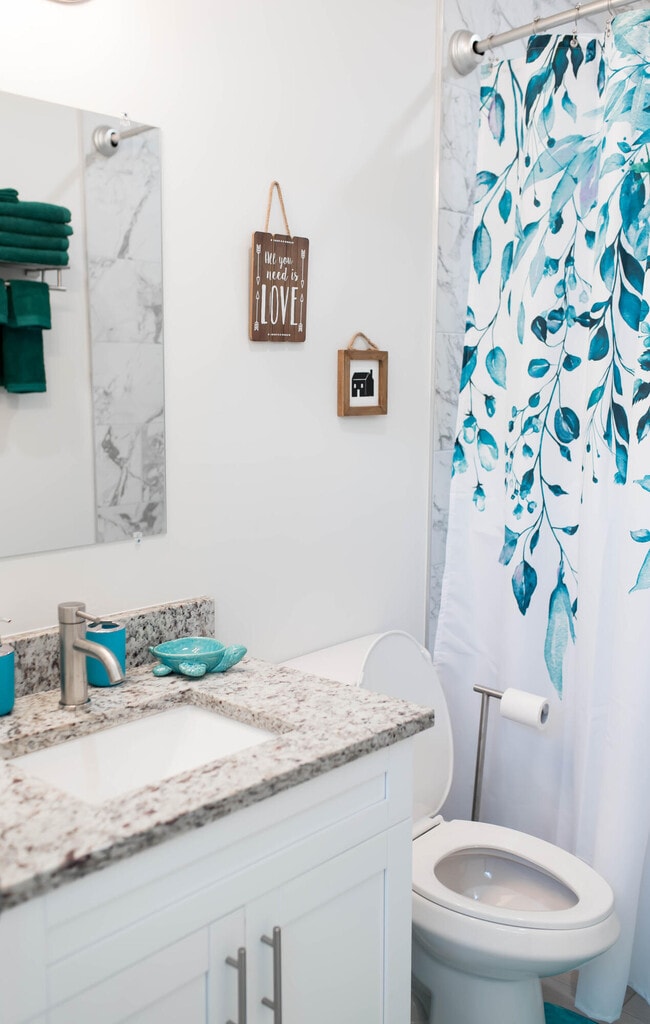 Building Photo - 2682 Nokomis Ave