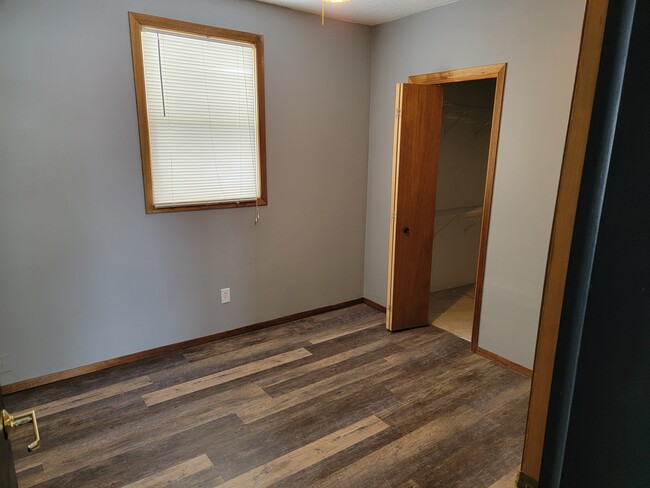 Br1 walk in closet - 204 N Ohio St