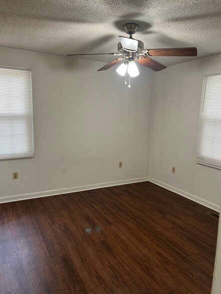 Bedroom 1 - 2017 N Harding St