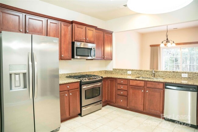 Building Photo - 15558 Canmore Street