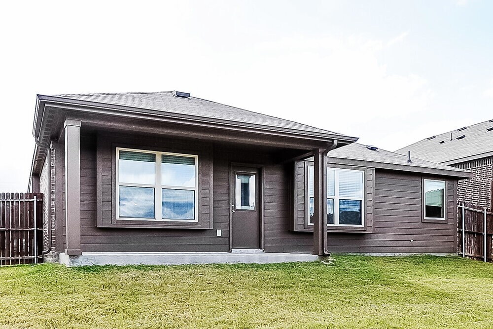 Building Photo - 4933 Lemon Grove Dr