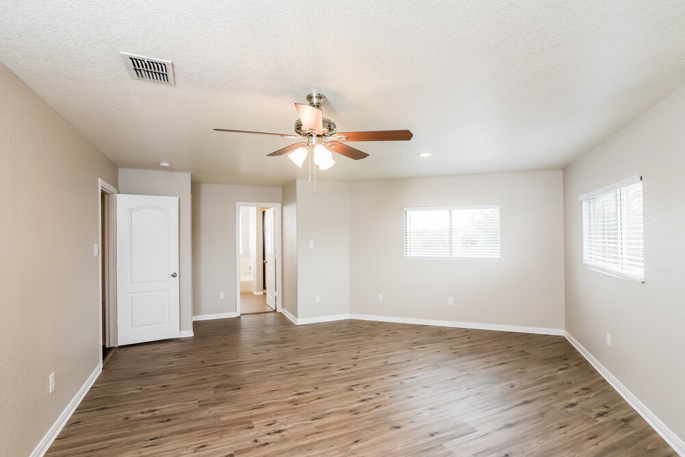 Building Photo - 13422 Solar Crest