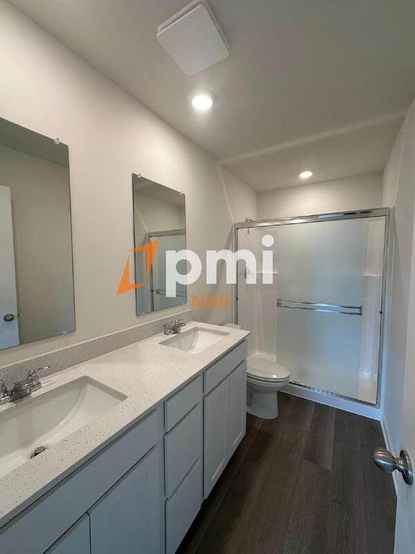 Building Photo - 8754 Clover Ln