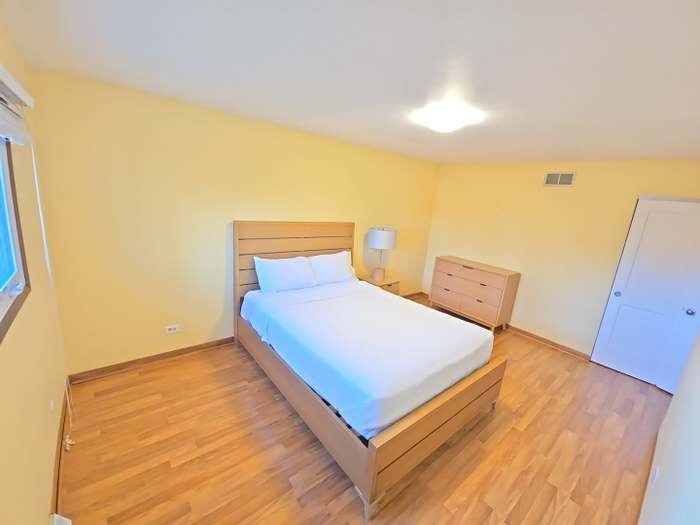 Building Photo - 2041 E Gaisor Dr