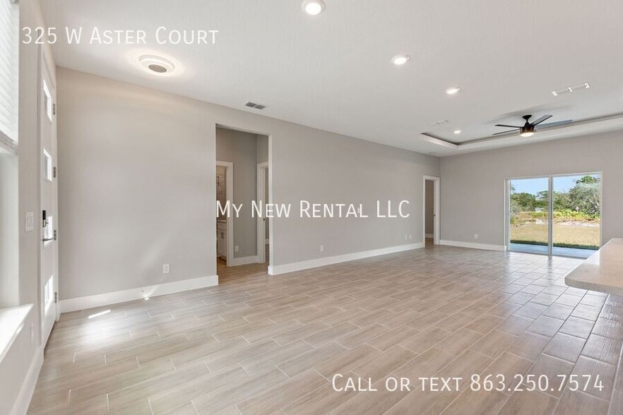 Building Photo - 325 W Aster Ct